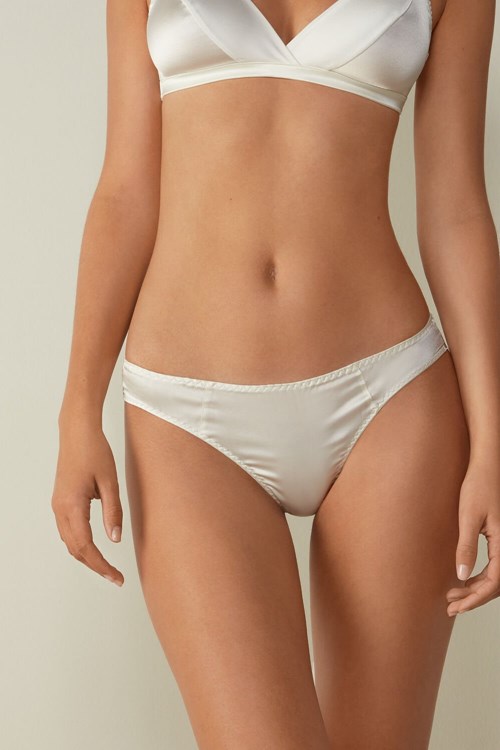 Ivory - 2127 - Talc White Intimissimi Silk Cheeky Briefs | JQGP-46395