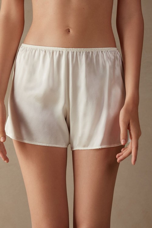 Ivory - 2127 - Talc White Intimissimi Smooth Silk-Satin Shorts | KVYS-12478