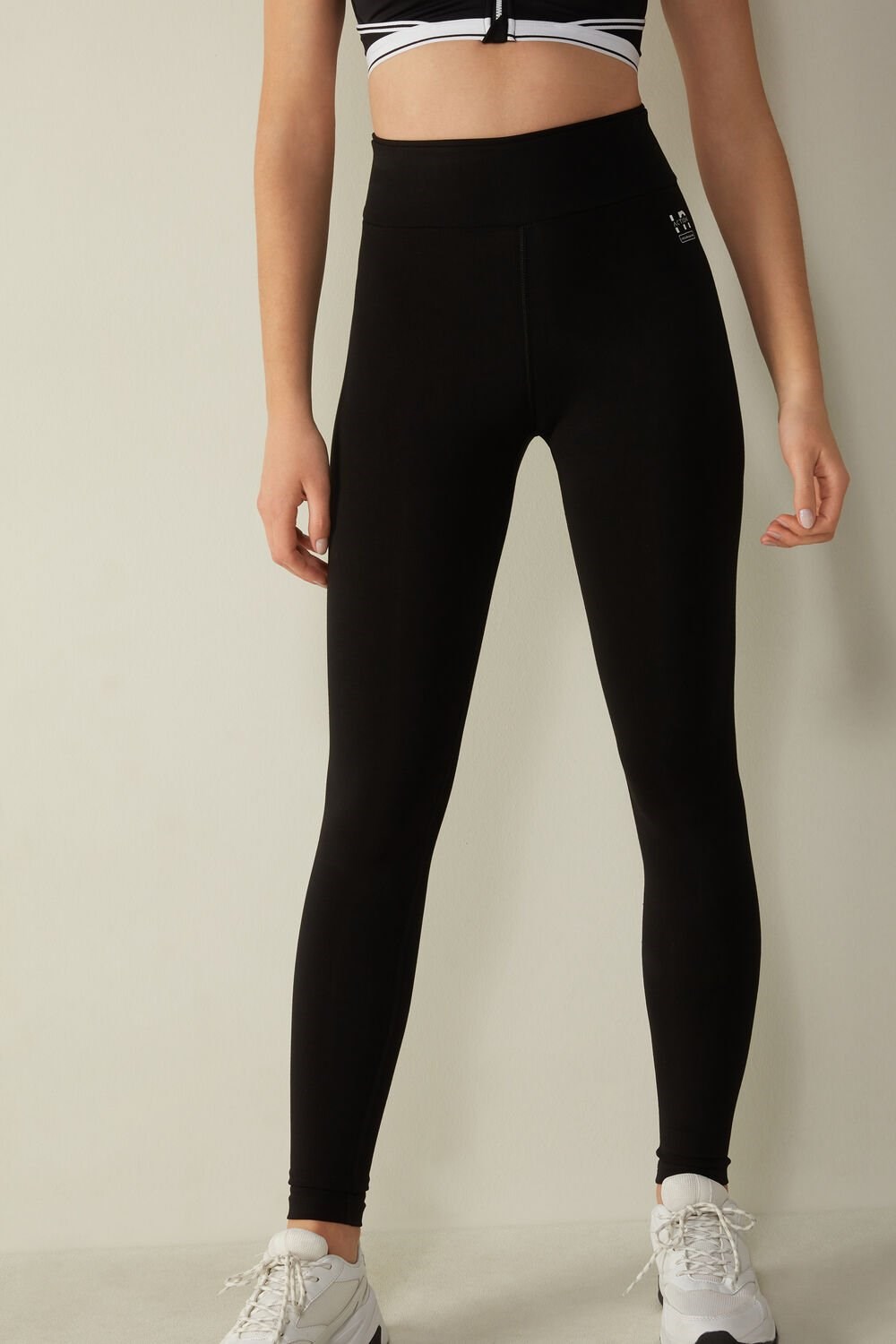 Black - 019 - Black Intimissimi In Action Leggings in Organic Stretch Cotton | FLUK-45380