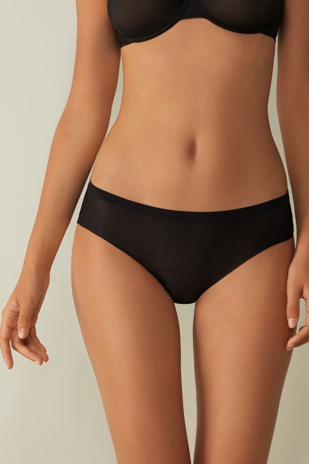 Black - 019 - Black Intimissimi Invisible Touch Briefs | CXUS-54369