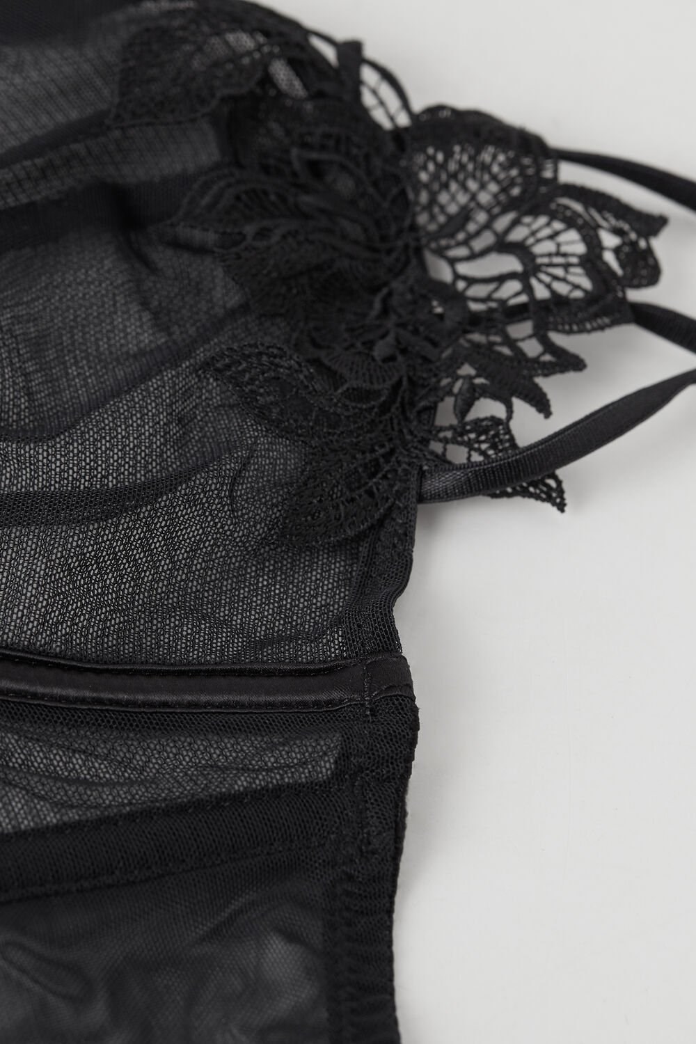 Black - 019 - Black Intimissimi Layers of Lust Balconette Bra | FGIK-57208