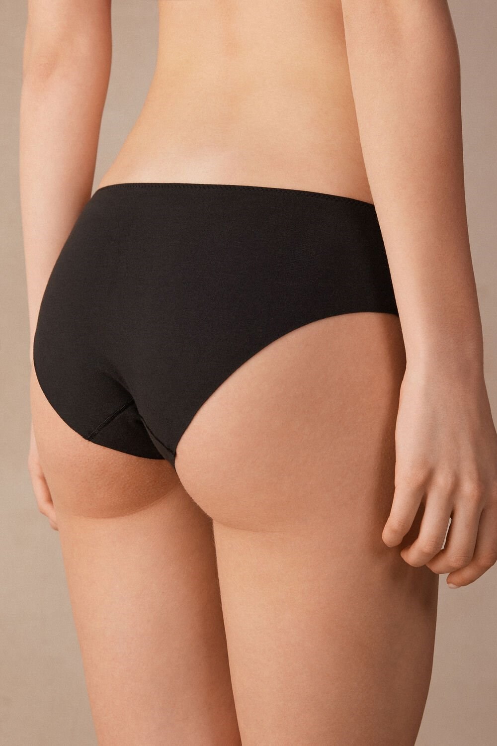 Black - 019 - Black Intimissimi Pretty Flowers Seamless Cotton Panties | PGBN-93605