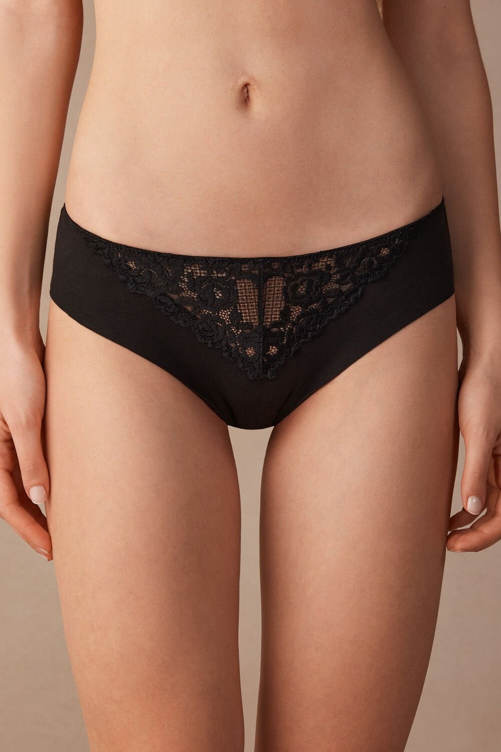 Black - 019 - Black Intimissimi Pretty Flowers Seamless Cotton Panties | PGBN-93605