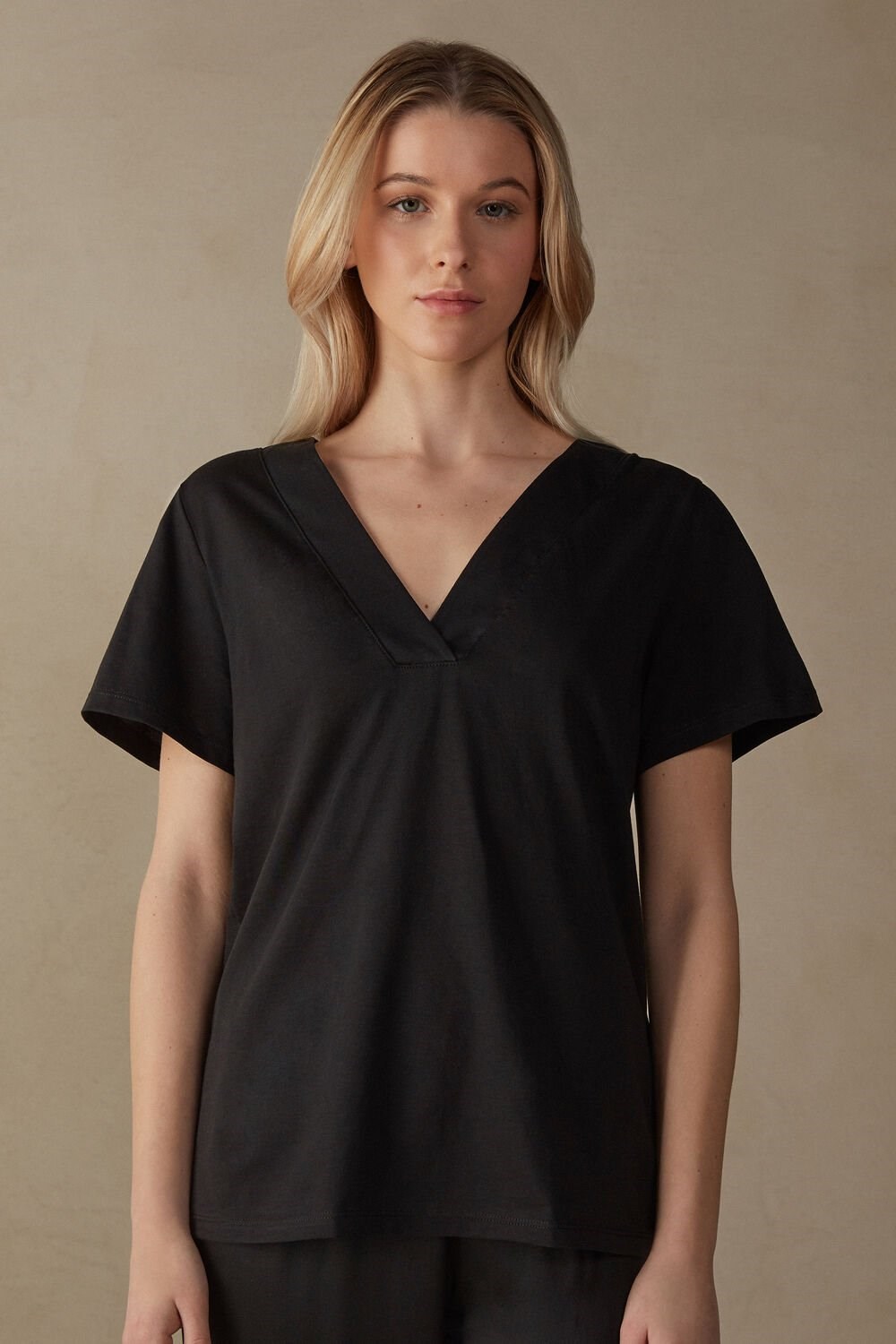 Black - 019 - Black Intimissimi Short Sleeve V-neck Top in Supima® Ultrafresh Cotton | EWPV-43705