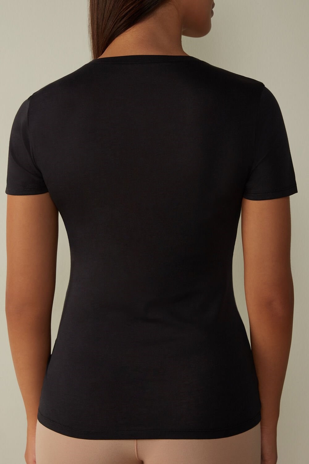 Black - 019 - Black Intimissimi Short-Sleeve T-shirt in Ultrafresh Supima® Cotton | QVKZ-75480