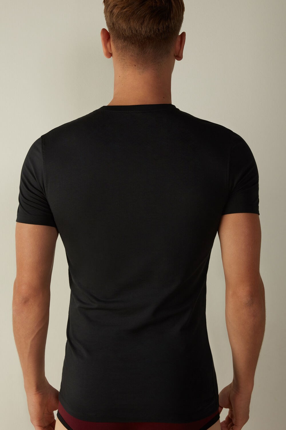 Black - 019 - Black Intimissimi T-shirt in Stretch Supima® Cotton | STRG-07516