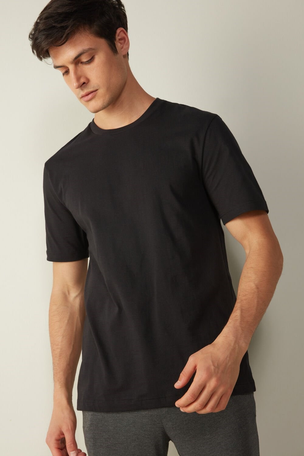 Black - 019 - Black Intimissimi T-shirt in Cotton Jersey | YLBI-76132