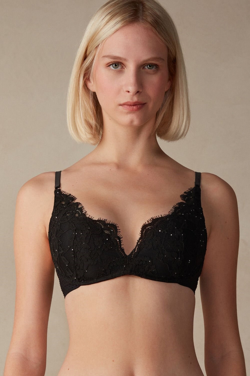 Black - 019 - Black Intimissimi Time to Shine Gioia Super Push-up Bra | PWKV-12508