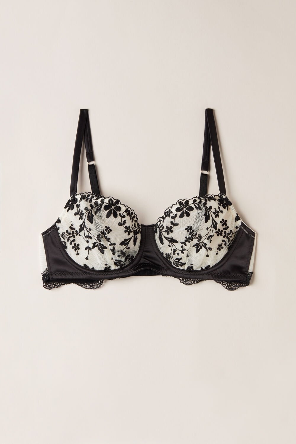 Black - 987i - Vanilla / Nero Intimissimi Delicate Love Daniela Balconette Bra | LVYW-75801