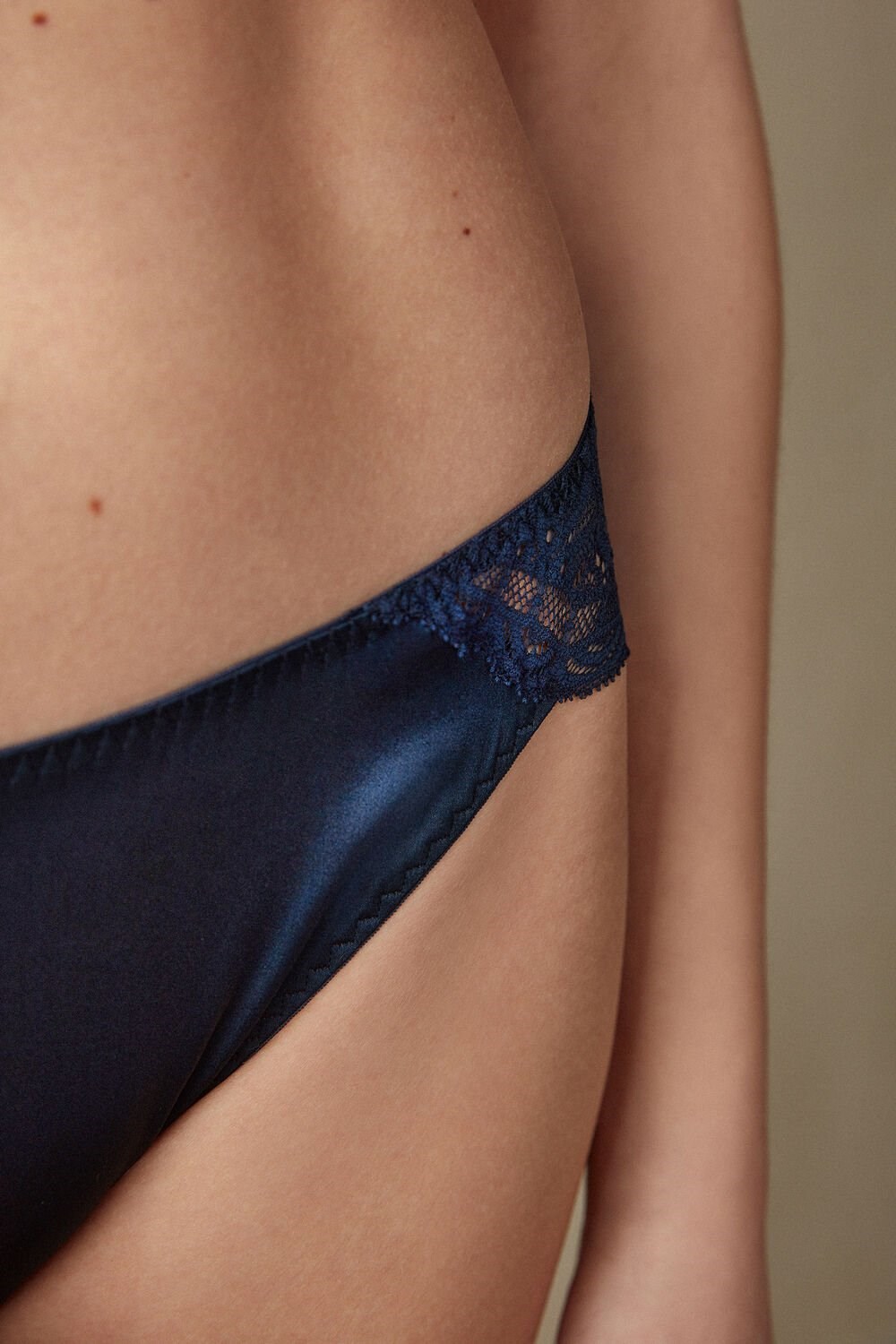 Blue - 1467 - Intense Blue Intimissimi Silk and Lace Briefs | NZAK-61427