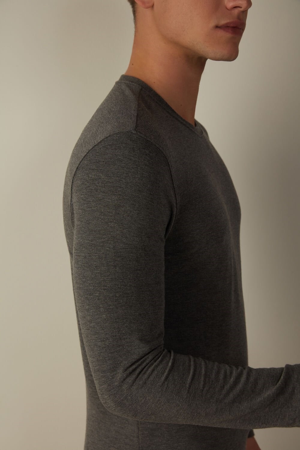 Dark Grey - 5227 - Heathered Graphite Grey Intimissimi Long-Sleeve Modal-Cashmere Top | EZFN-09765