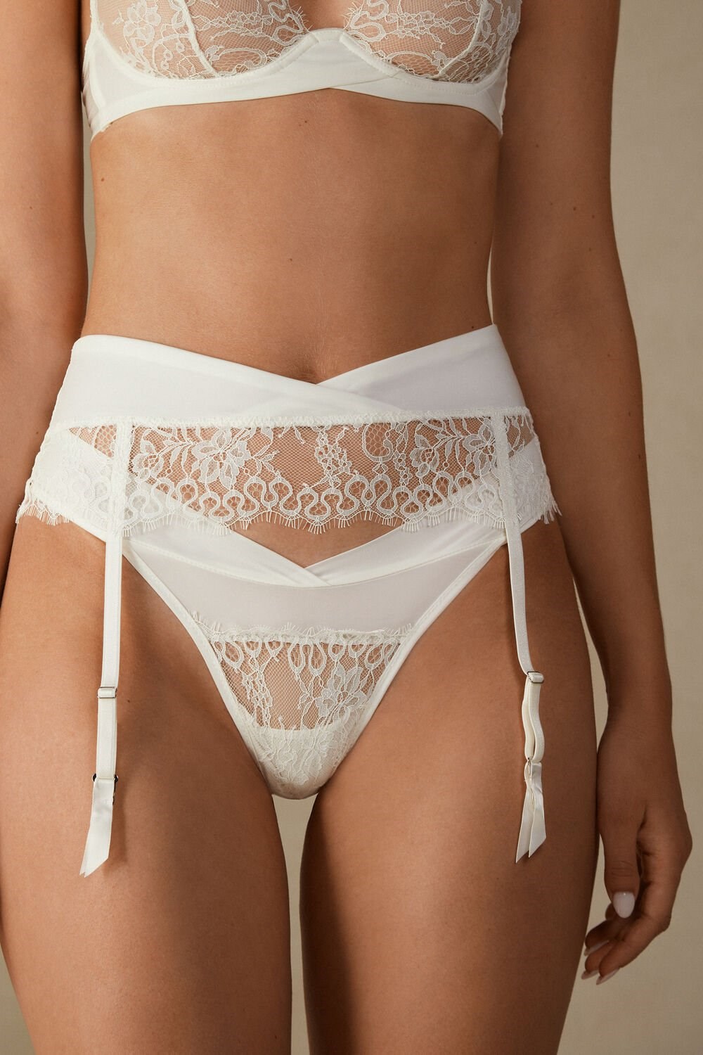 Ivory - 2127 - Talc White Intimissimi Eternal Love Garter Belt | AXFQ-70936