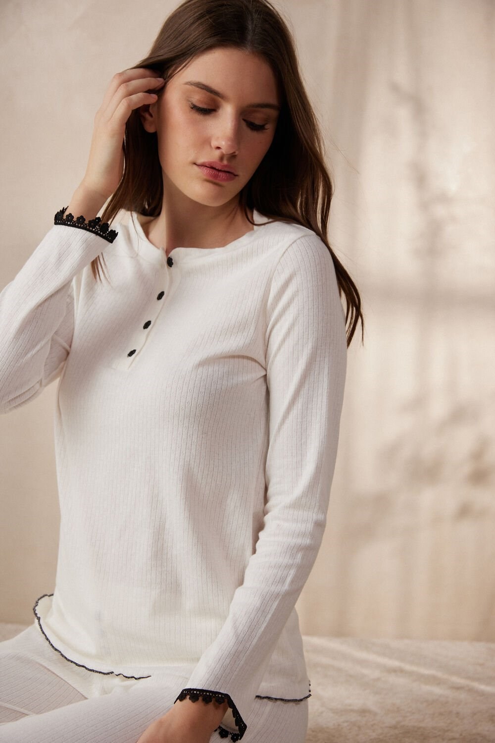 Ivory - 2127 - Talc White Intimissimi Pure Joy Long Sleeve Henley Top | KEQG-45921