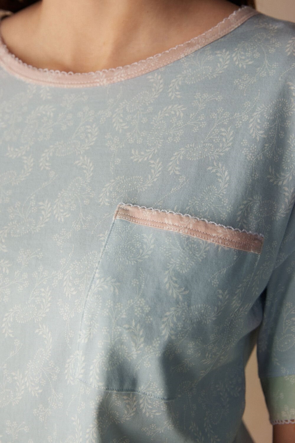 Light Blue - 226j - Romantic Cashmere Print Intimissimi Romantic Cashmere Short Sleeve Cotton Top | ZGCA-23786