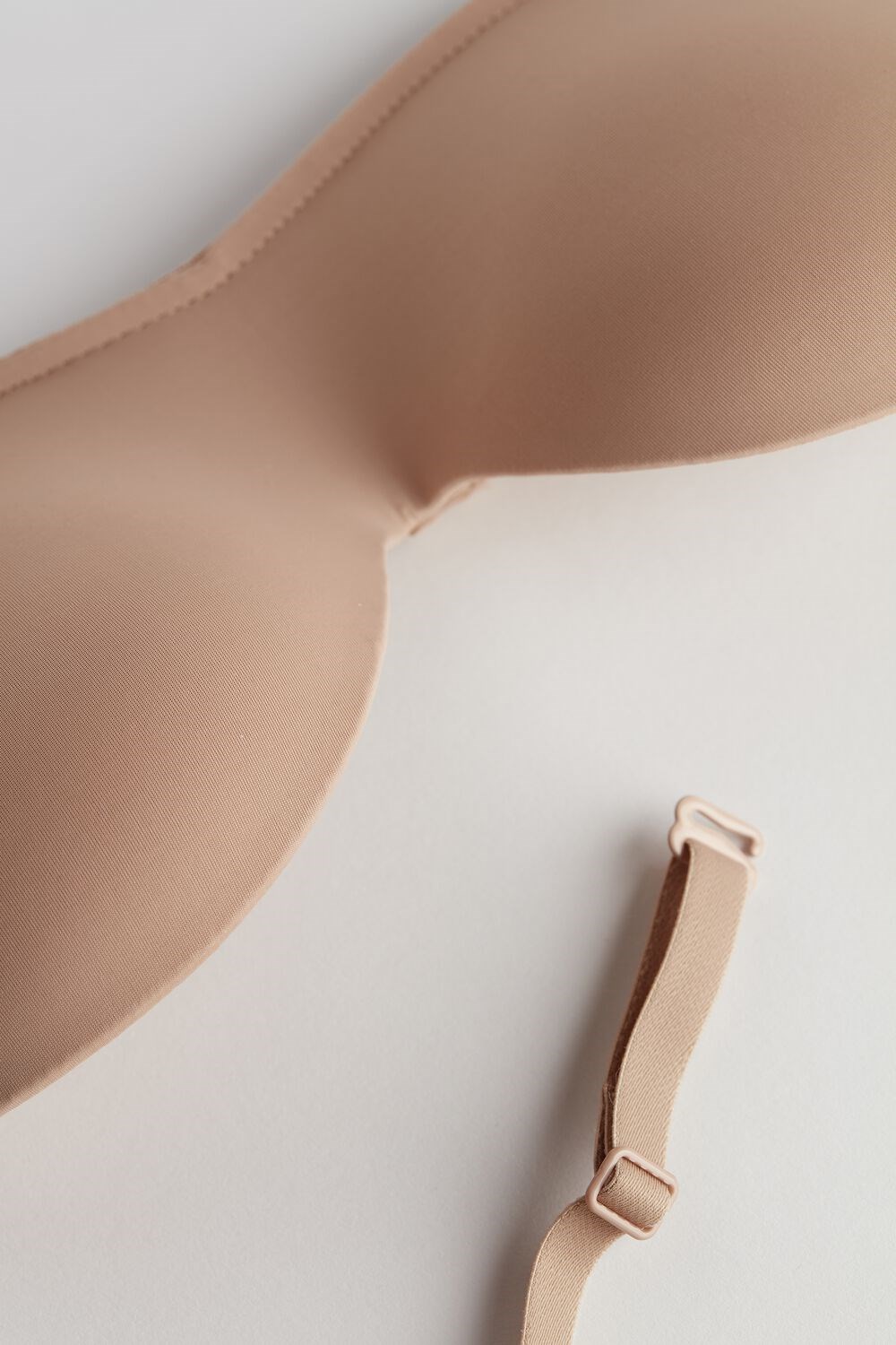 Natural - 044 - Soft Beige Intimissimi Gioia Bandeau Bra | QNGE-63210