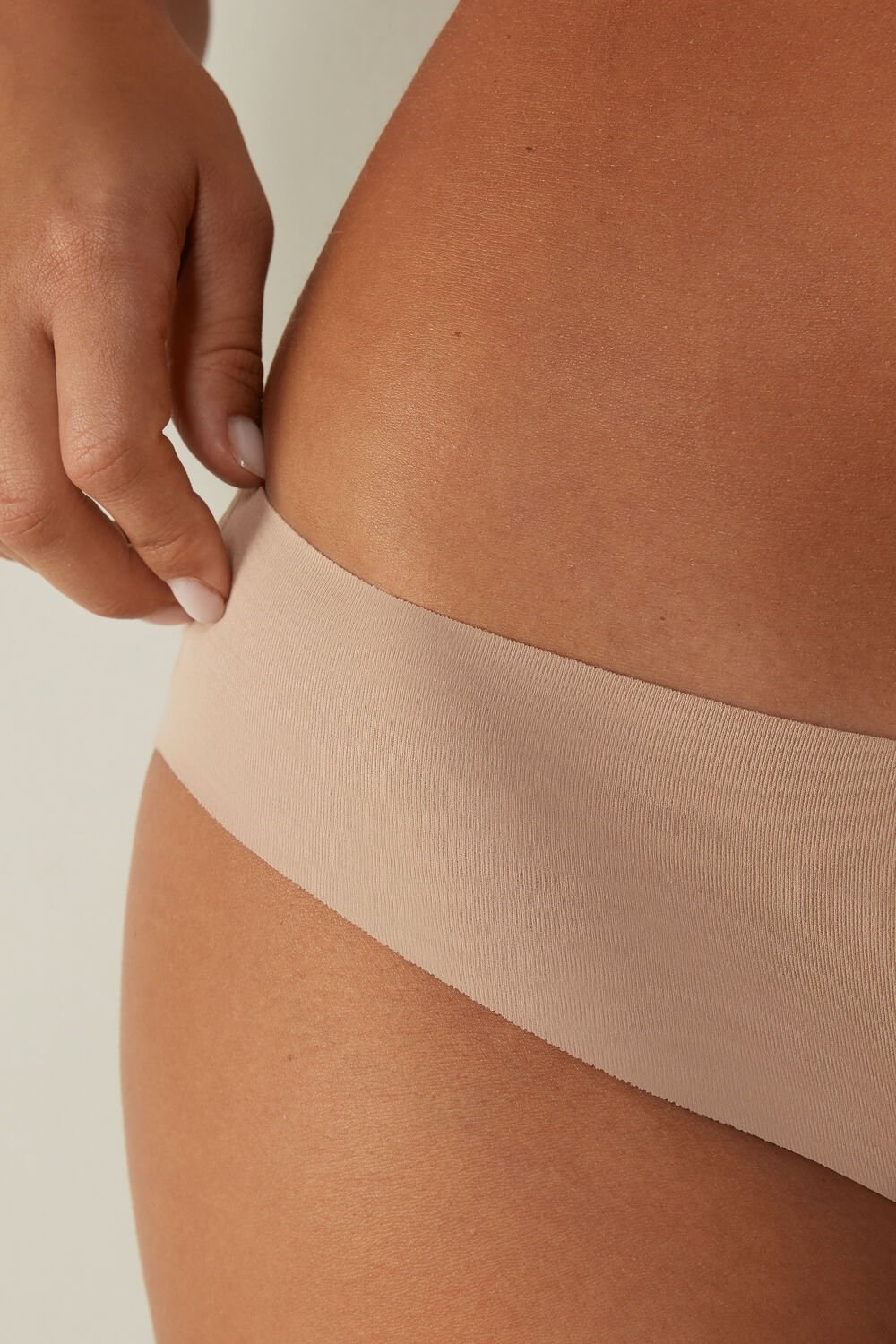 Natural - 044 - Soft Beige Intimissimi Seamless Supima® Cotton Panties | QLSW-16092