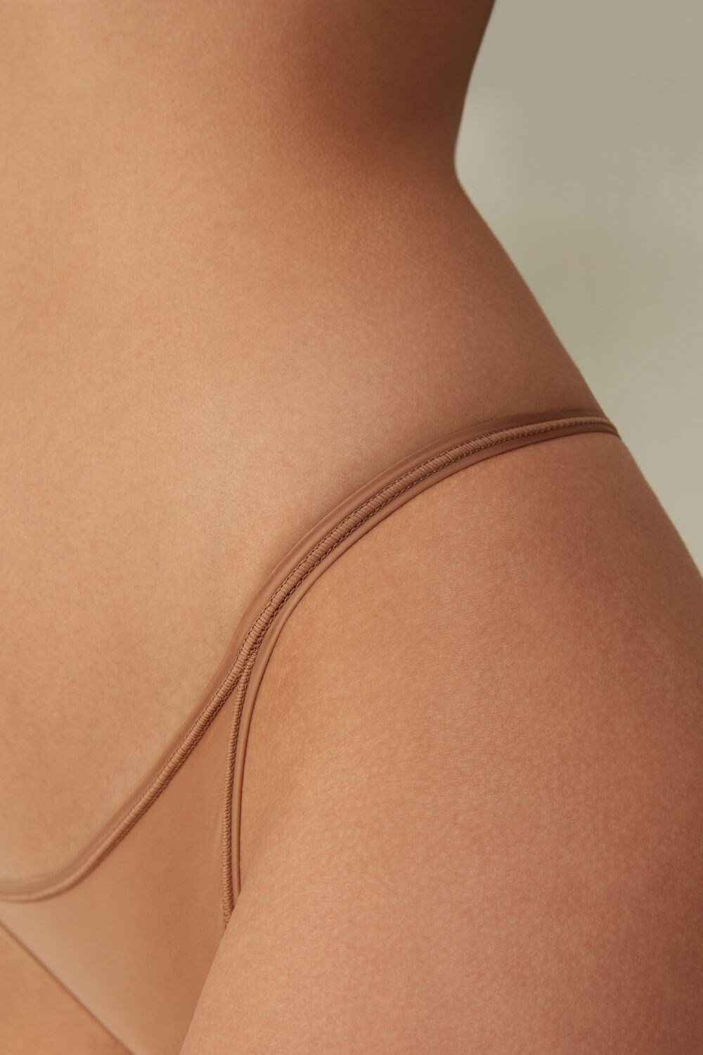 Natural - 417i - Medium Beige Intimissimi Thong with Ultralight Microfiber Straps | HRYI-91640