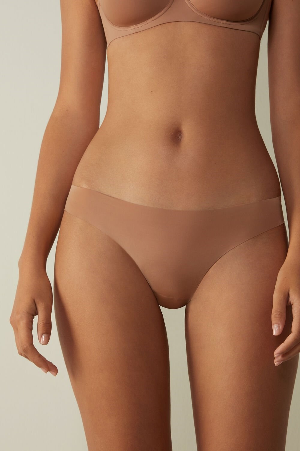 Natural - 417i - Medium Beige Intimissimi Brazilian Panties in Seamless Ultra Light Microfiber | IVWA-32640