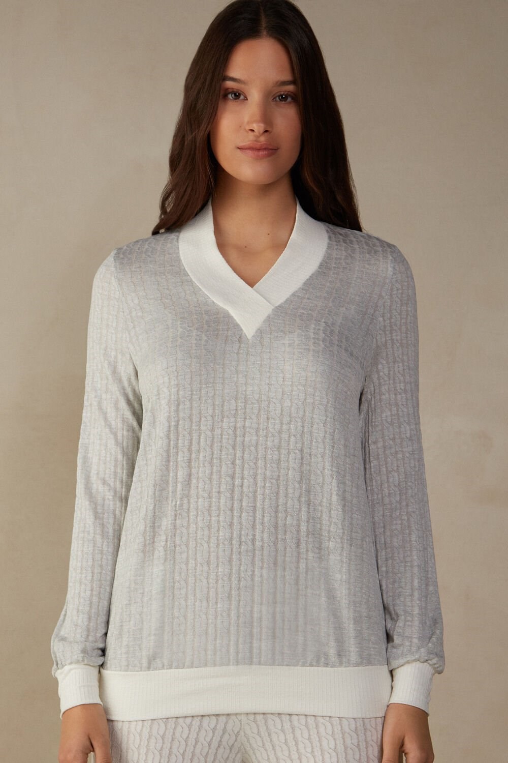 Pale Grey - 154j - Grey Heather / Powder White Intimissimi Timeless Heritage V-Neck Top | IGJR-59731