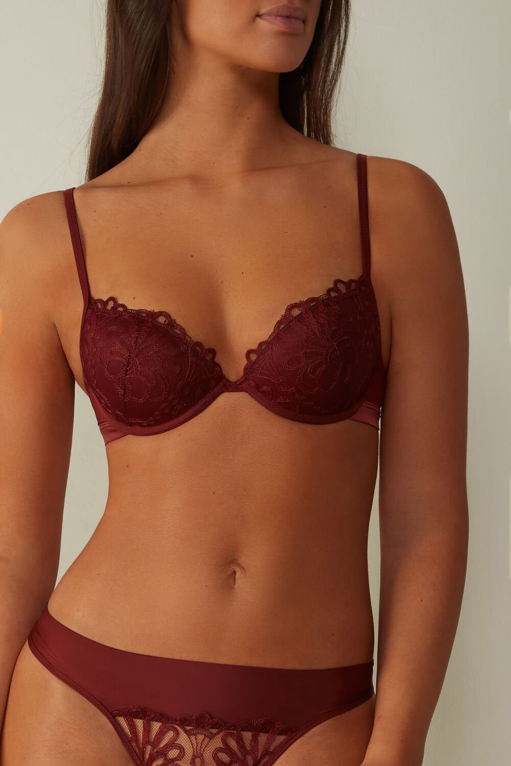 Red - 741i - Dark Red Intimissimi Romantic Life Bellissima Push-up Bra | BCAG-49560