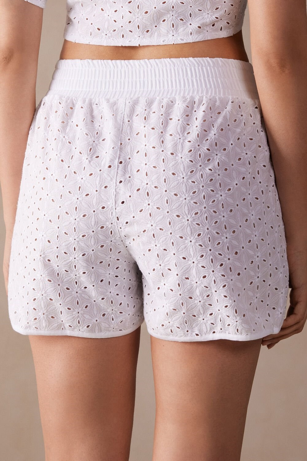 White - 001 - White Intimissimi Hello Sunshine Sangallo Lace Shorts | WJEI-53906