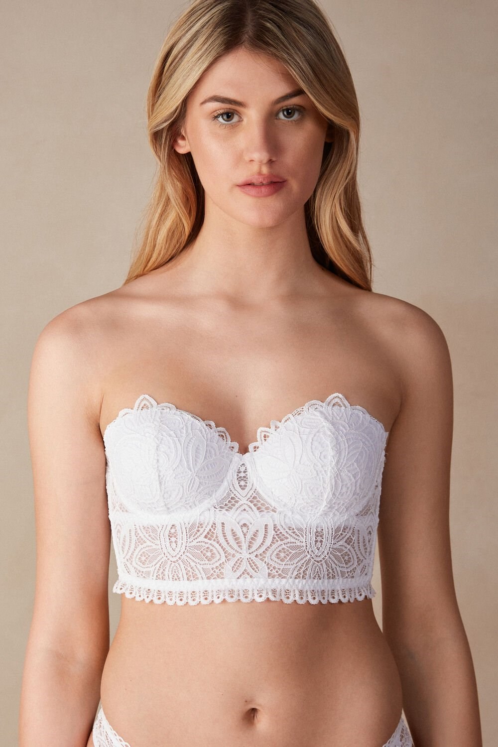 White - 001 - White Intimissimi Hot Summer Days Giada Balconette Bustier | FBLN-49561