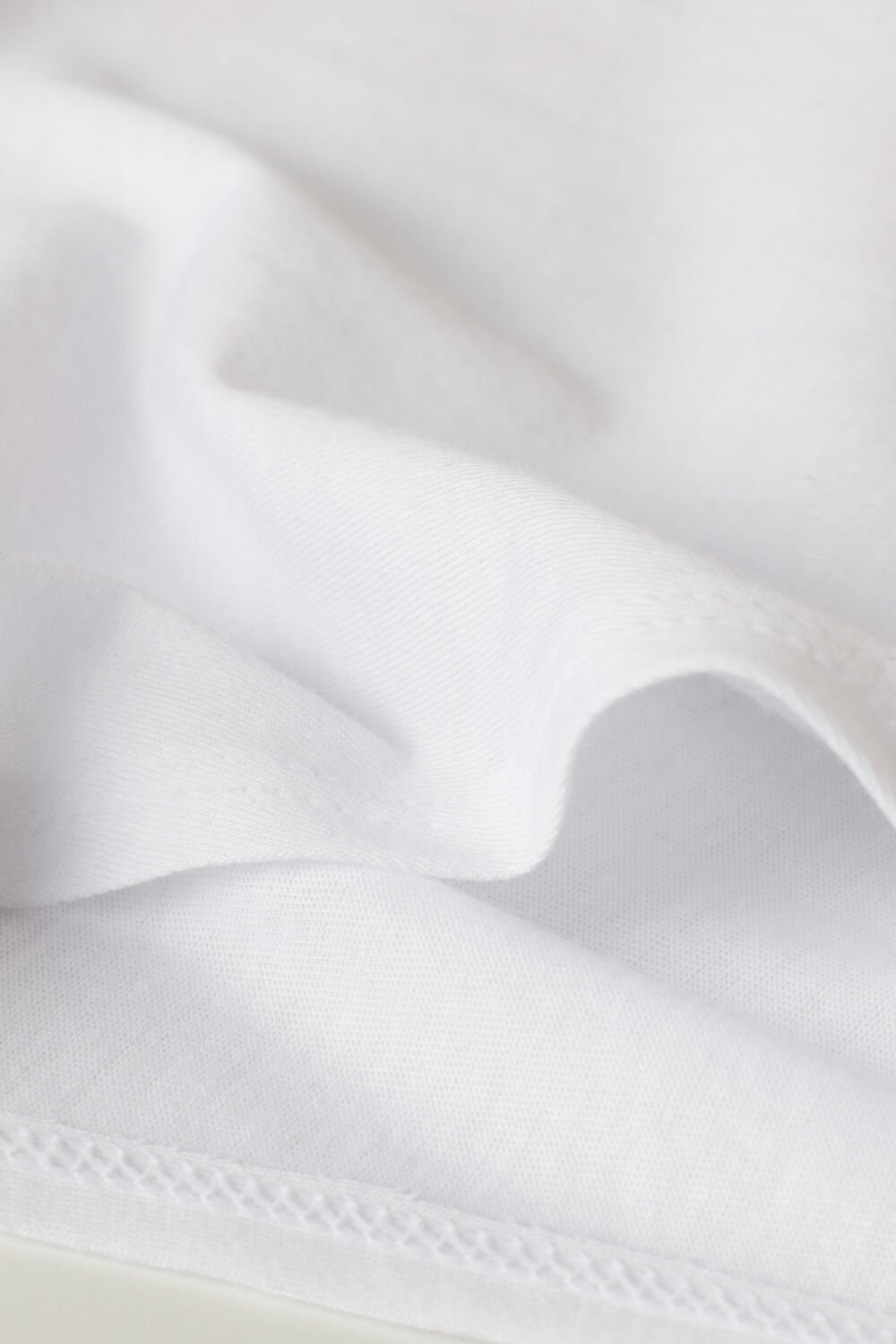 White - 001 - White Intimissimi Short Sleeve Crew Neck Top in Supima® Ultrafresh cotton | OLRI-28039