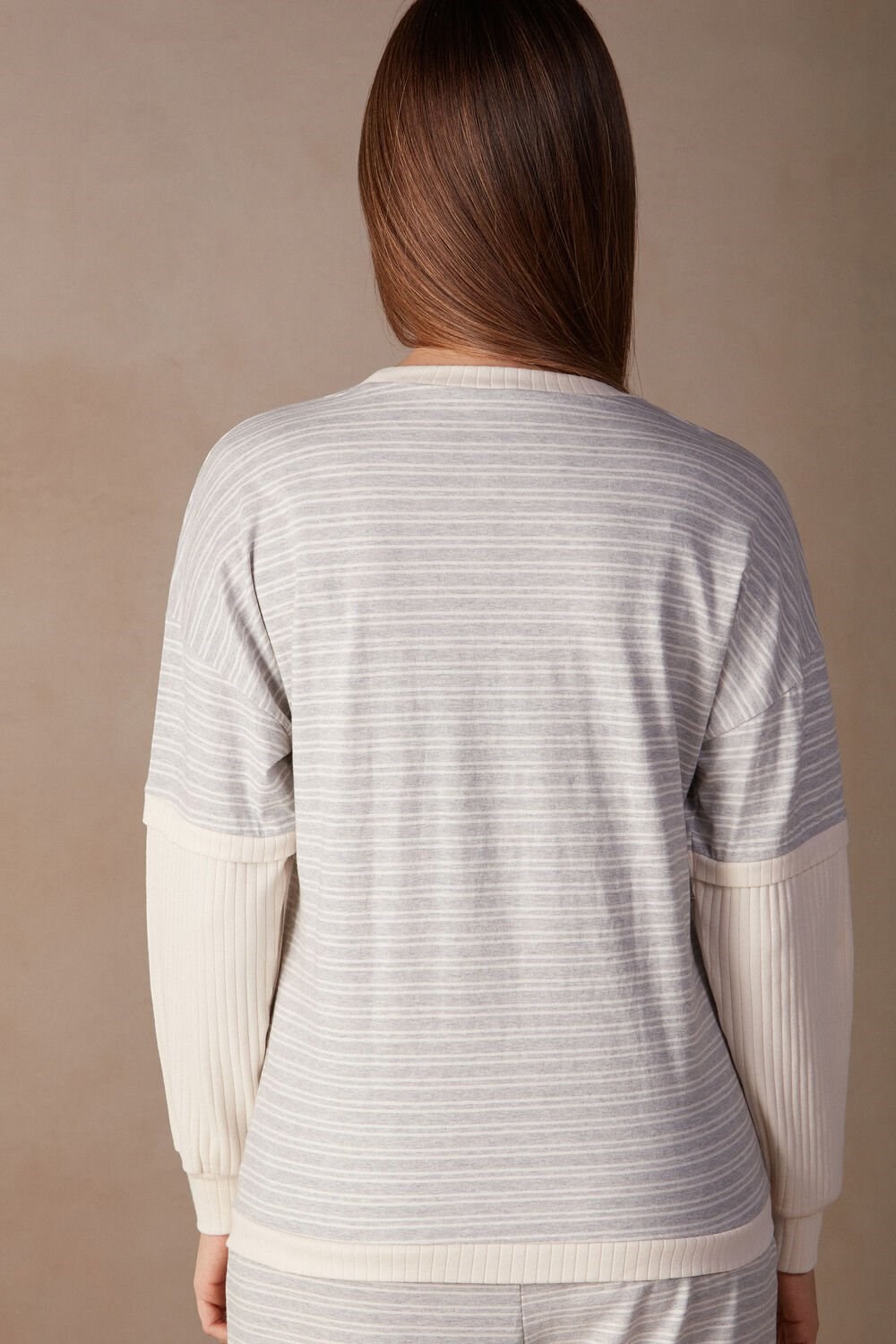 White - 224j - Heather Gray / Vanilla Beige Stripe Intimissimi Casual Sunday Long Sleeve Top | ALBZ-58941