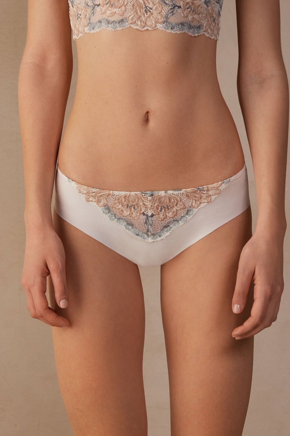 White - 990i - Ivory Autumn Beauty Floral Print Intimissimi Ephemeral Beauty Seamless Cotton Panties | PASB-35670